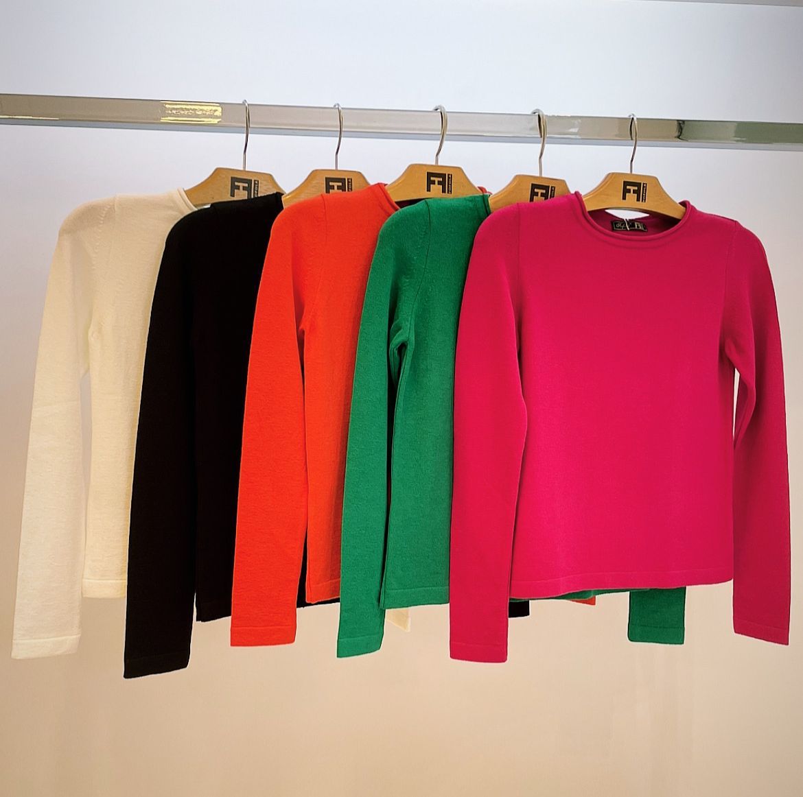 Blusa Madalena Tricot Básica